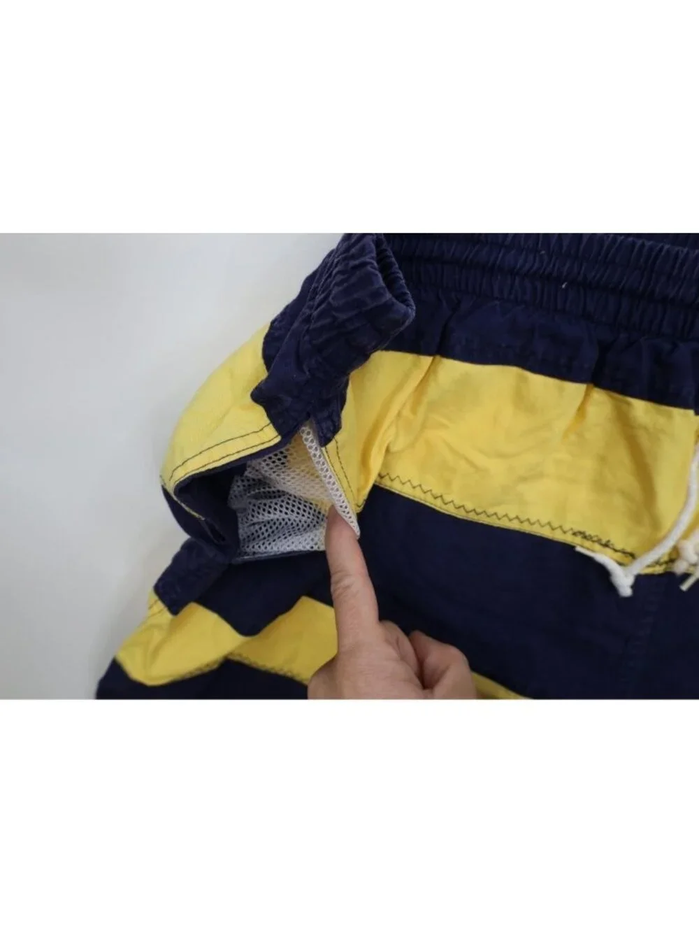 Vtg 90s Streetwear Mens 2XL Faded Striped Color Block Lined Above Knee Shorts